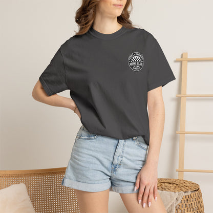Moms Club T‑Shirt — "Feral & Unhinged" Skull Mom Graphic Tee