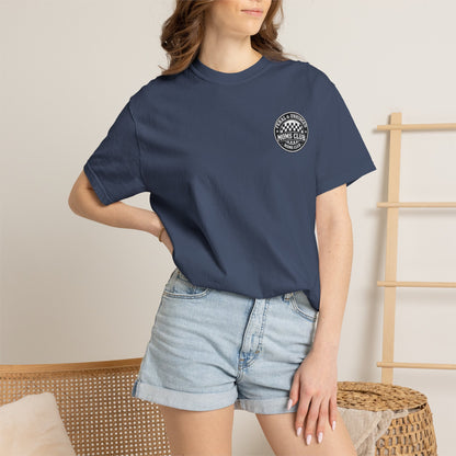 Moms Club T‑Shirt — "Feral & Unhinged" Skull Mom Graphic Tee