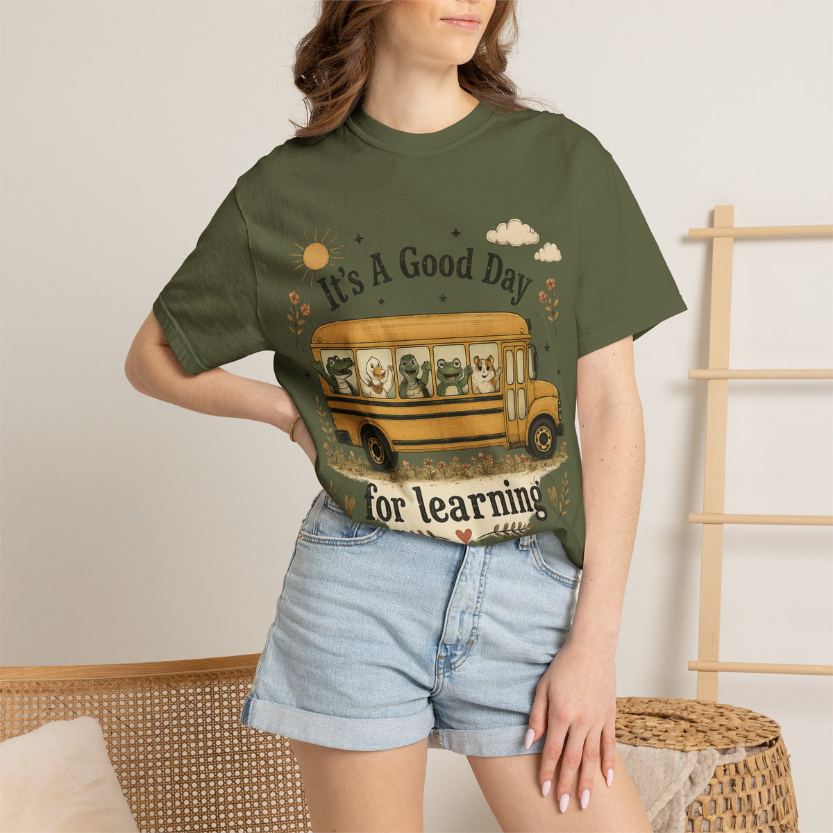 It's A Good Day for Learning T-Shirt — Cute School Bus Teacher & Student Back-to-School Tee